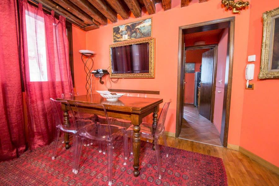 Apartment Between The Channels, In San Marco Venice