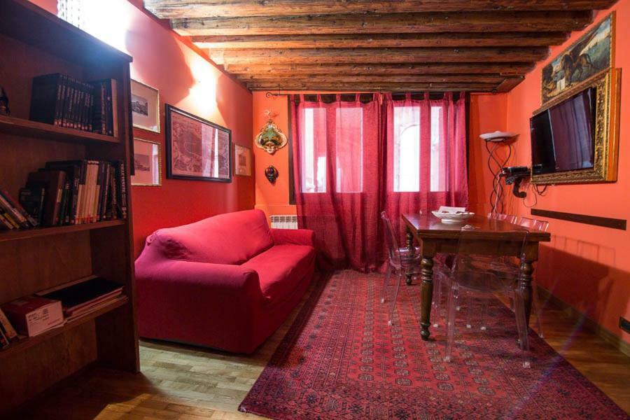 Apartment Between The Channels, In San Marco Venice